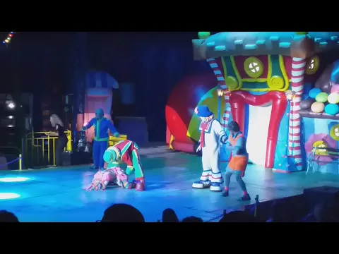 CIRCO PATATI E PATATA EM NATAL 4