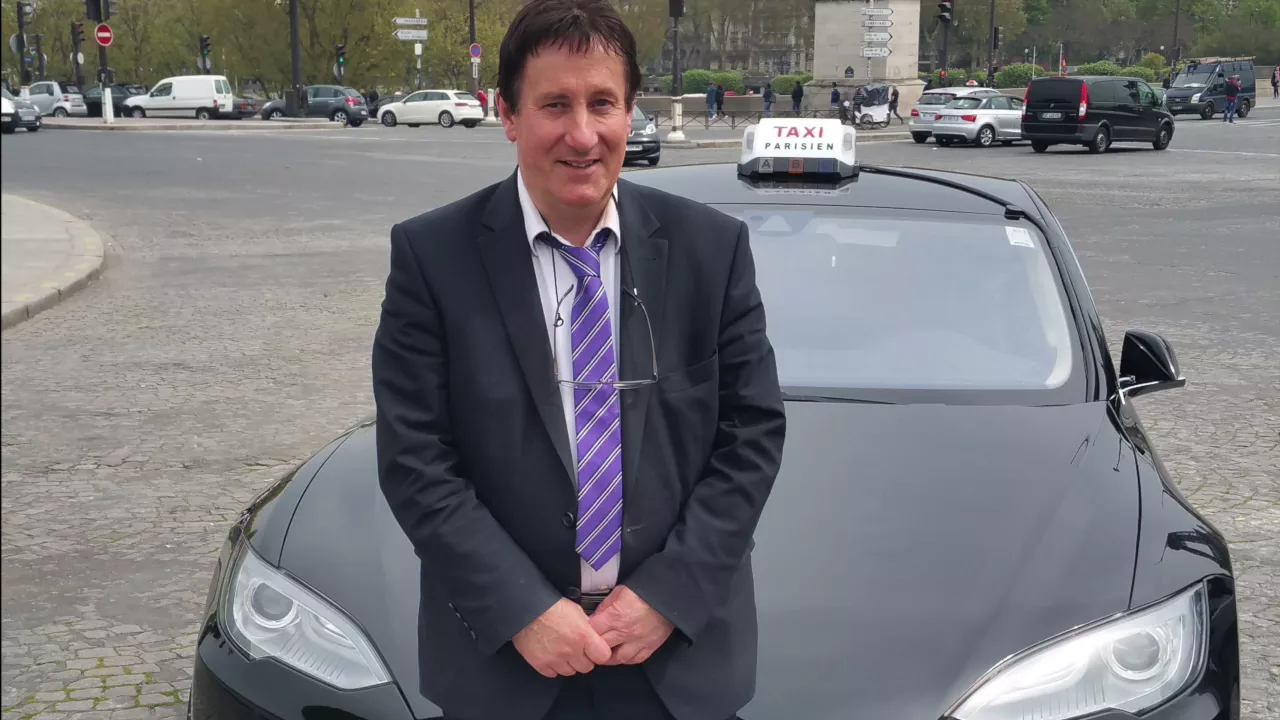 Joël Taxi Tesla Model S