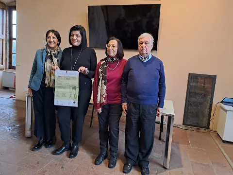 <span style="color:var(--accent)">Video:</span> Ridere e riflettere: a Lucca il convegno sulle vignette politiche del Centro Pannunzio