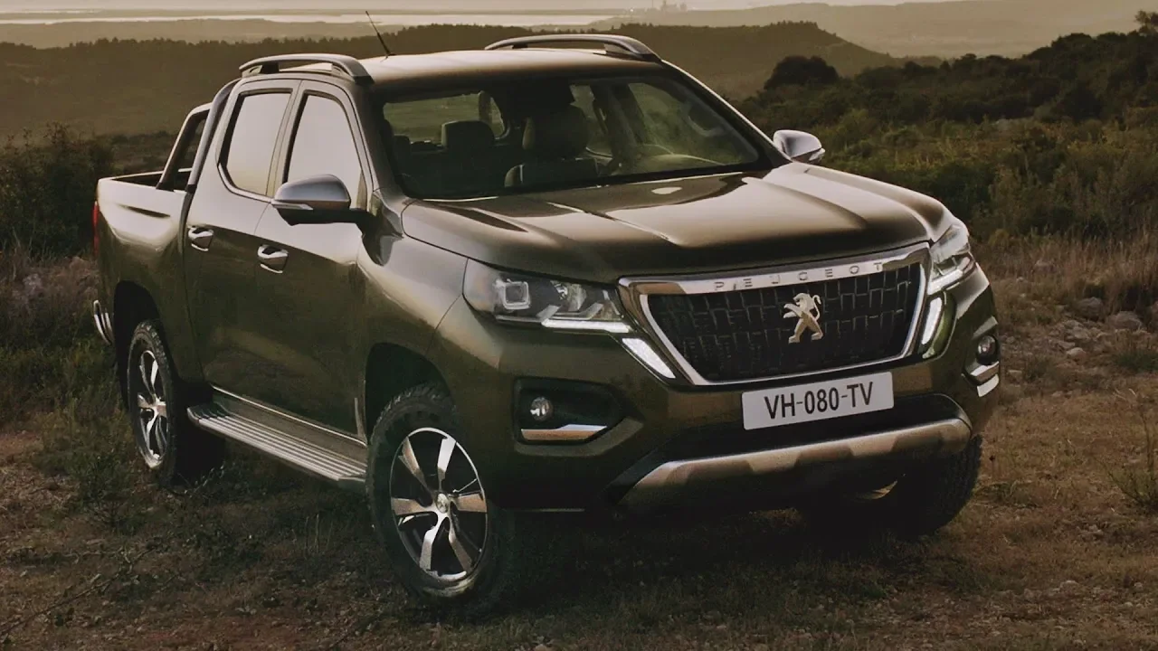 2020 Peugeot Landtrek - interior Exterior and Drive (More Strong)