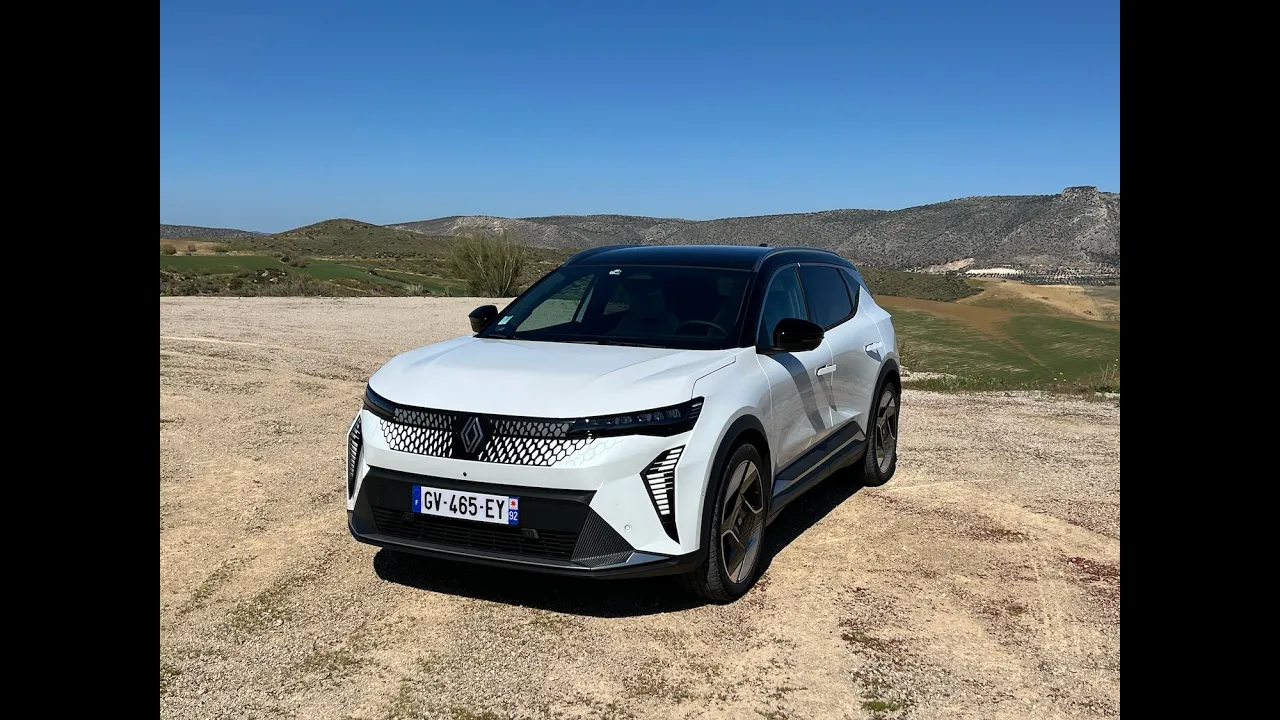 Prøvetur med Renault Scenic E-Tech Electric i Spania