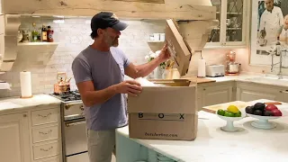 Tim McGraw - Butcher Box (Unboxing Video)