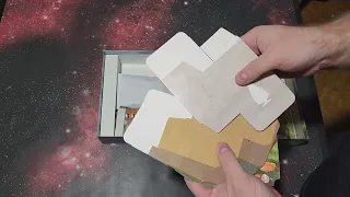 Undergrove - retail unboxing