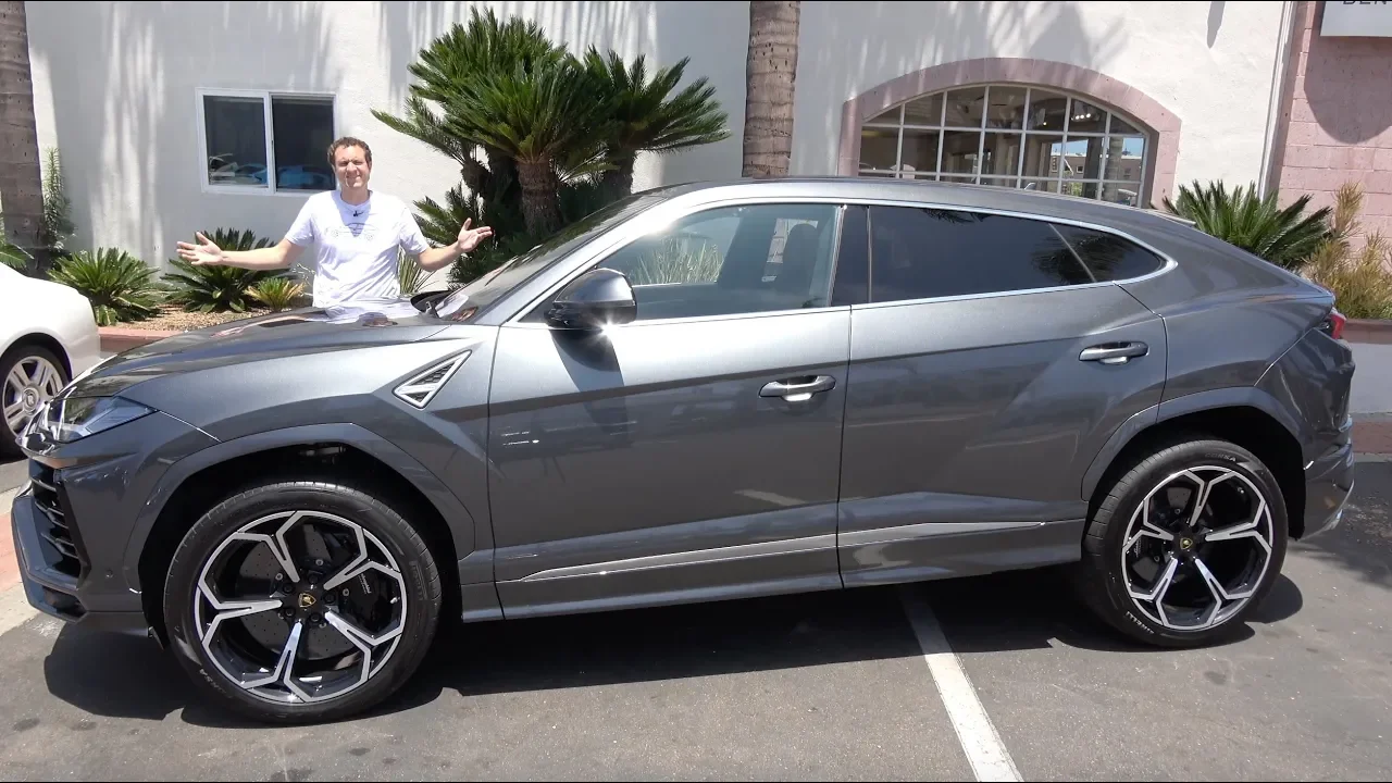 Here's a Tour of the 2019 Lamborghini Urus SUV