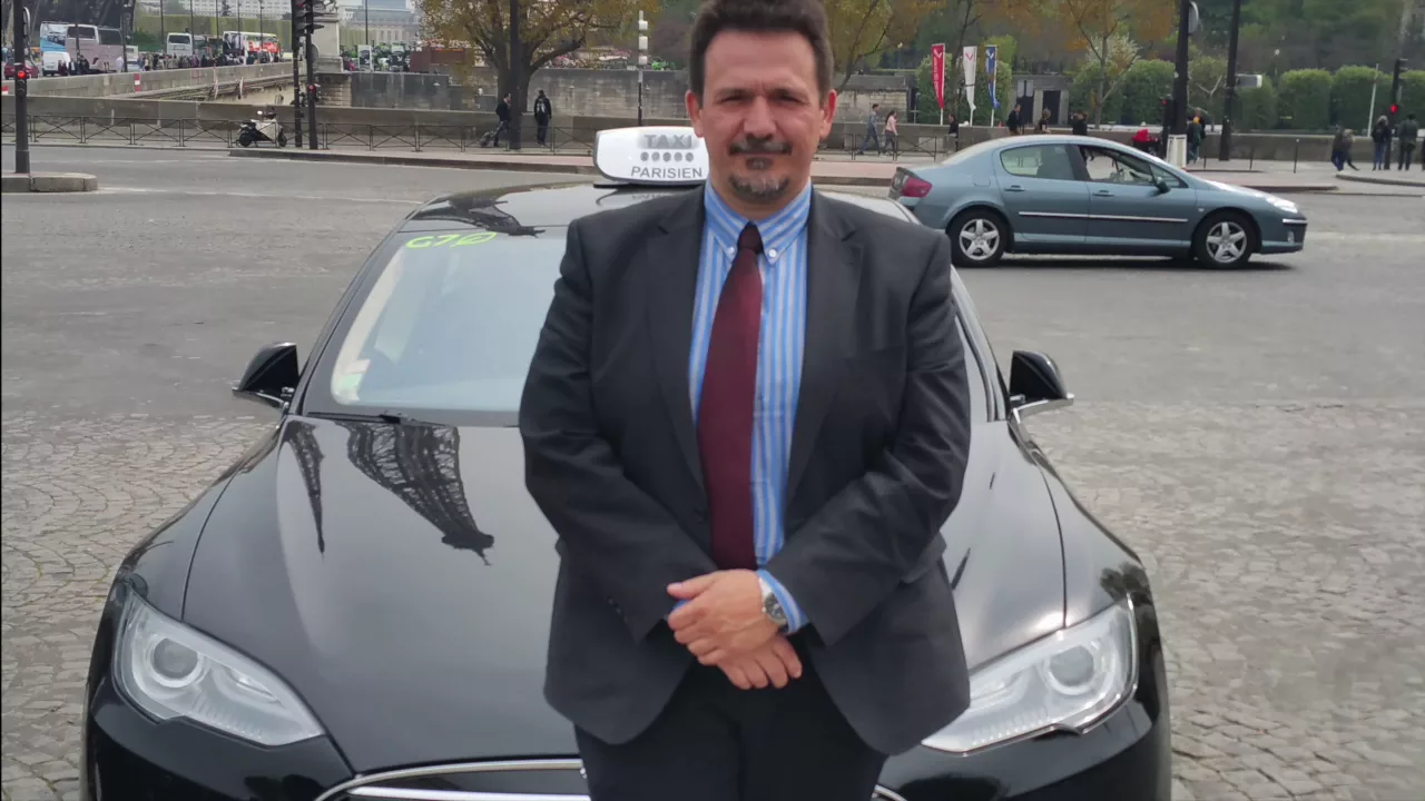 Eric Taxi Tesla Model S