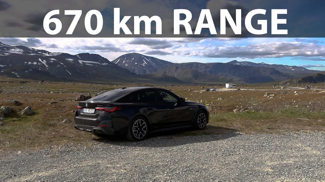BMW i4 eDrive40 Sunday driving