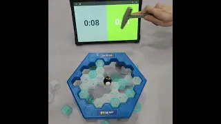 Penguin Trap Blitz! Rapid Ice-Smashing Duel