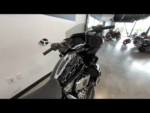 Harley-davidson Road Glide Fltrx 2026 Thumbnail alt