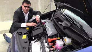 Quick Clips: 2012 Toyota Prius v