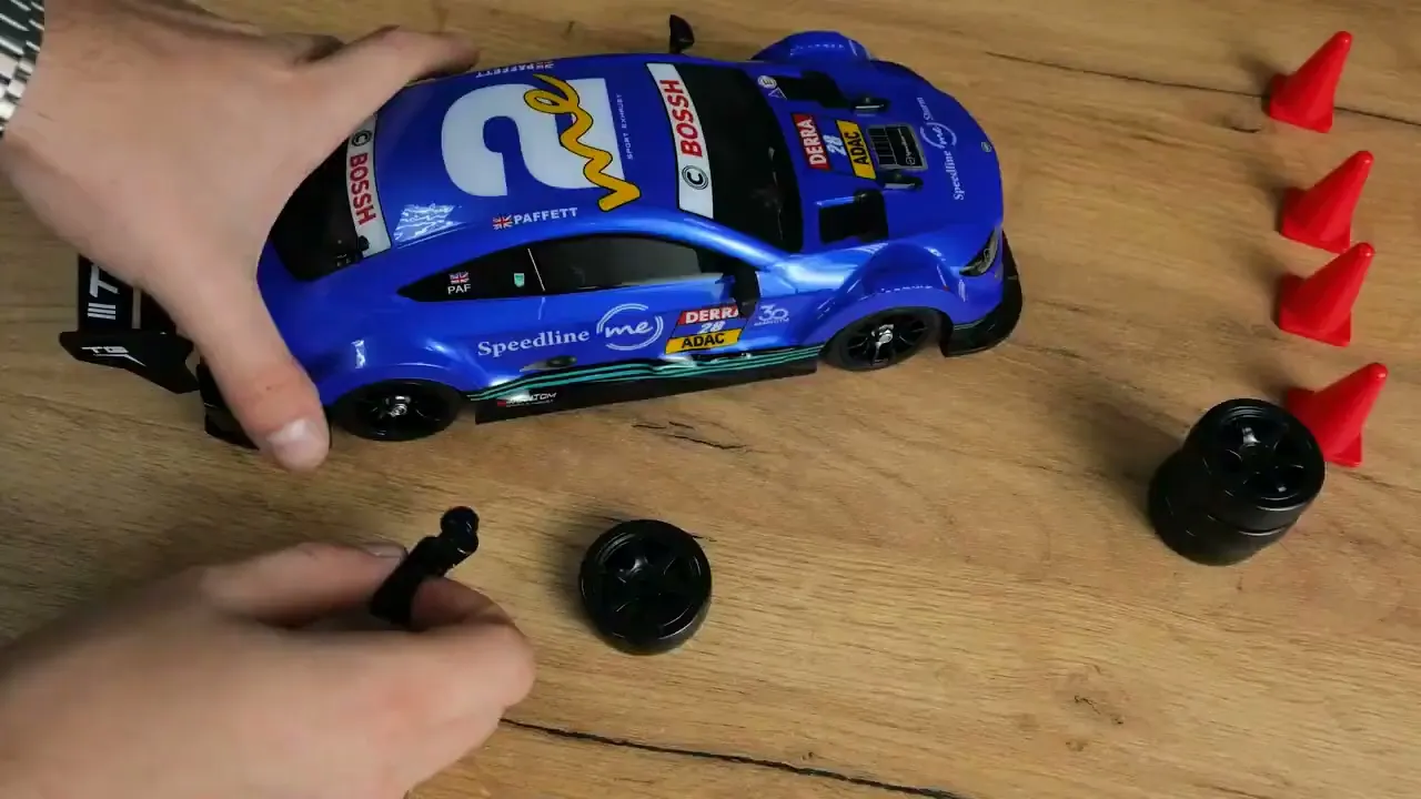 Скоростная радиоуправляемая дрифт-машинка с подсветкой