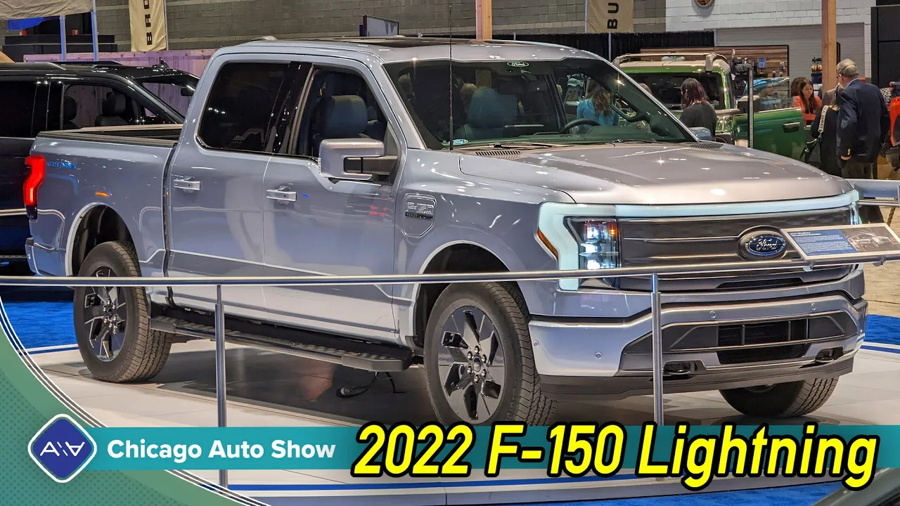2022 Ford F 150 Lightning Quick Look | 2022 Chicago Auto Show