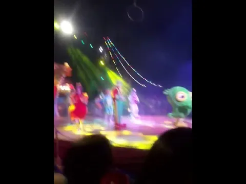 ANA CAROLINA SE DIVERTINDONNO CIRCO PATATI PATATA