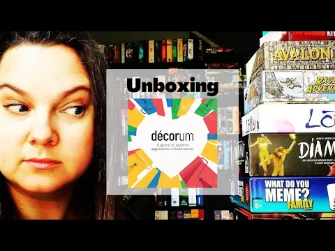 Unboxing Décorum