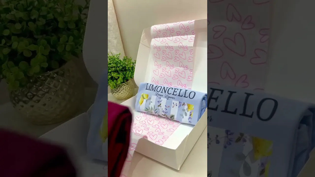 Video de T-shirt da Alê Store