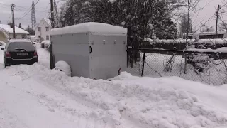 Pulling trailer out after 3 weeks in the snow