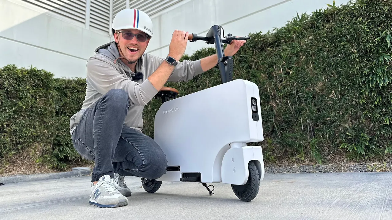 I Ride The Honda Motocompacto For The First Time! The Perfect Companion To Your EV