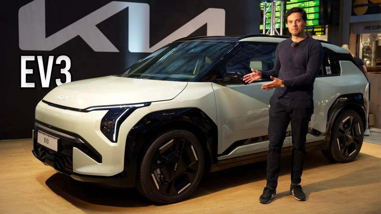 Nya 2024 Kia EV3 GT Line – en första genomgång av den kompakta elbilen (ENG SUB)
