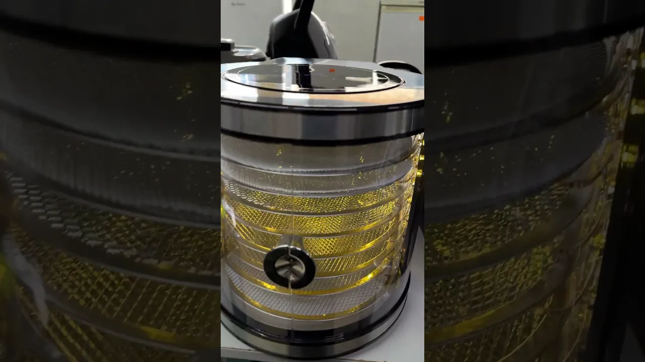Сушарка для овочів та фруктів SUMATO SU-04FD01