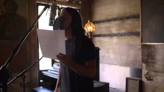 Foo Fighters - Inside the Recording of Sonic Highways - In The Clear (excerpt)