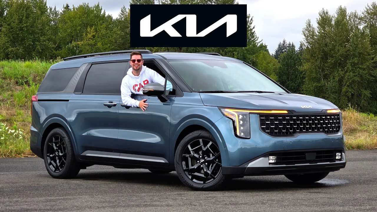 2025 Kia Carnival SX Prestige -- Is This a Genesis With Sliding Doors?? (BIG LUXURY)