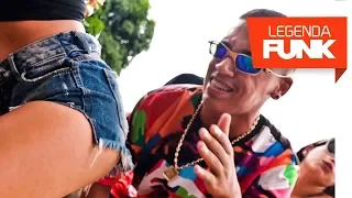 MC Mendes - Bafo De Leite (Videoclipe Oficial)