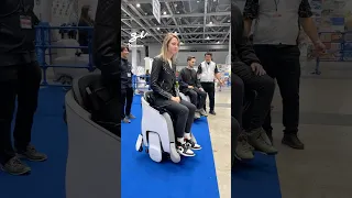 You can control these wheelchairs with your MIND...🤖 #honda #wheelchair #cooltech
