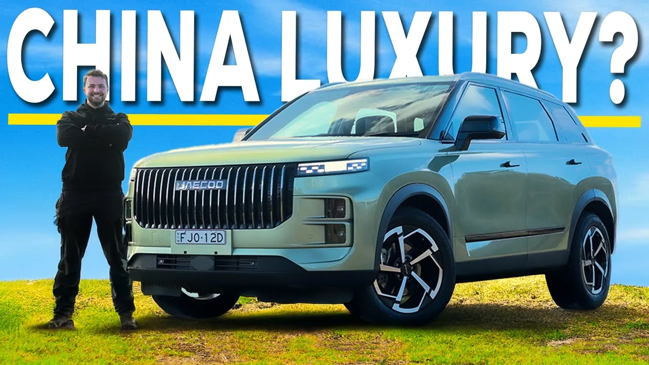 2025 Jaecoo J7 Review: Worth Buying CHEAP Chinese Luxury?!