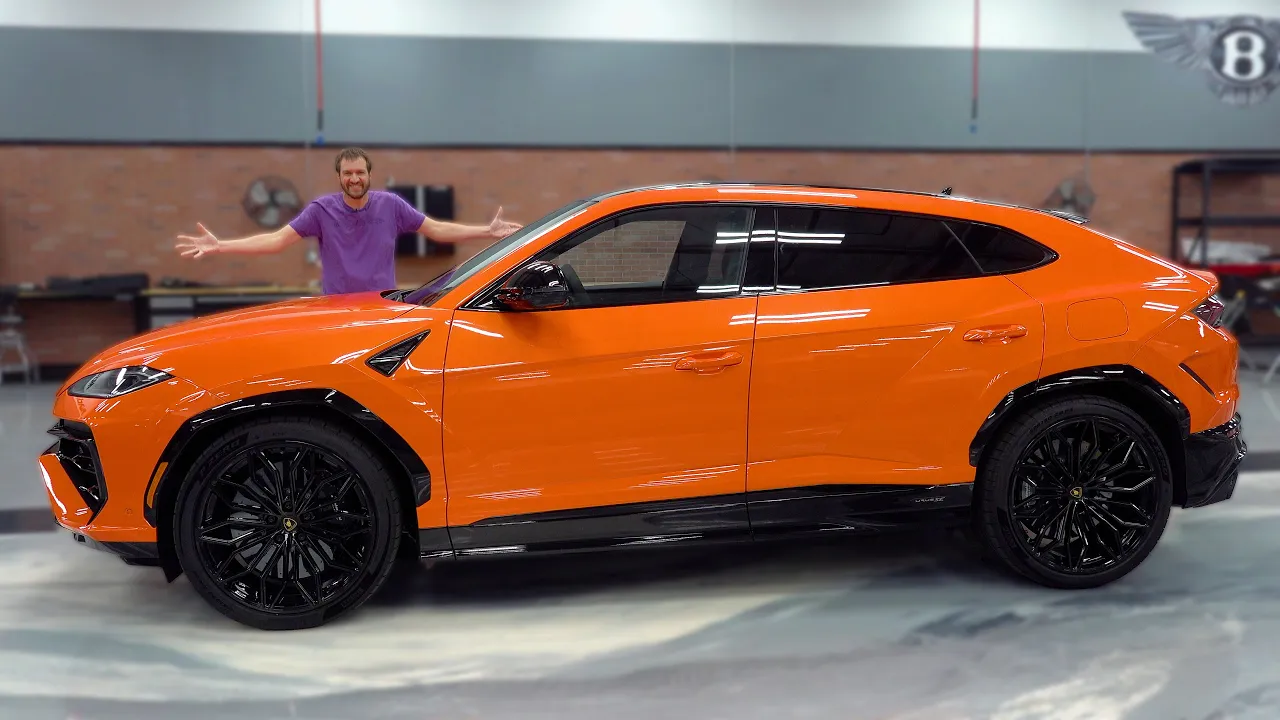 The 2025 Lamborghini Urus SE Is a 790-Horsepower Hyper SUV