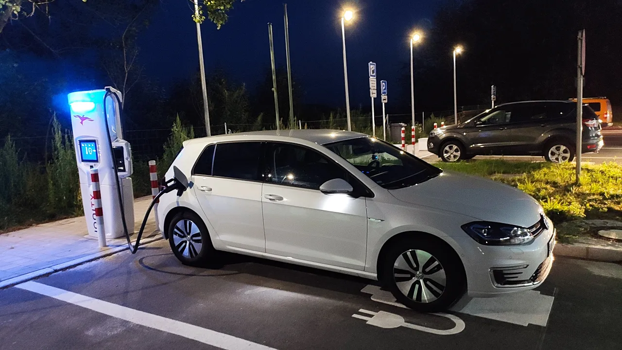 (live) VW eGolf - Drive home after RaCoBe test