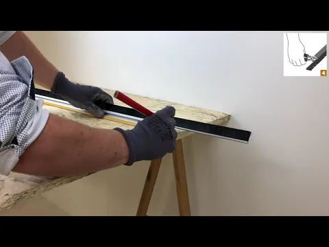 Veda Porta Adesivo ou Parafusar Escova Alumínio Branco 1m 1 peça