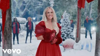 Carrie Underwood - Favorite Time Of Year (2021 Macy’s Thanksgiving Day Parade)
