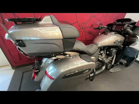 2026 Indian Motorcycle Pursuit Dark Horse + 112 & Powerband Audio Package Thumbnail alt