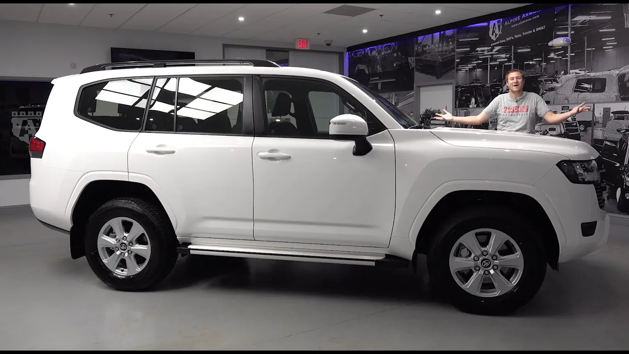 Here’s Why the 2022 Toyota Land Cruiser 300-Series Should Be Sold in America