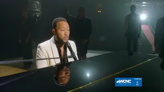 John Legend closes DNC with his song 
