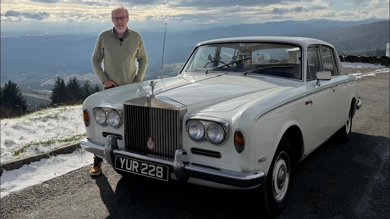 1300 mile road-trip in a 1970 Rolls Royce, what could possibly go wrong? Let the breakdowns begin..