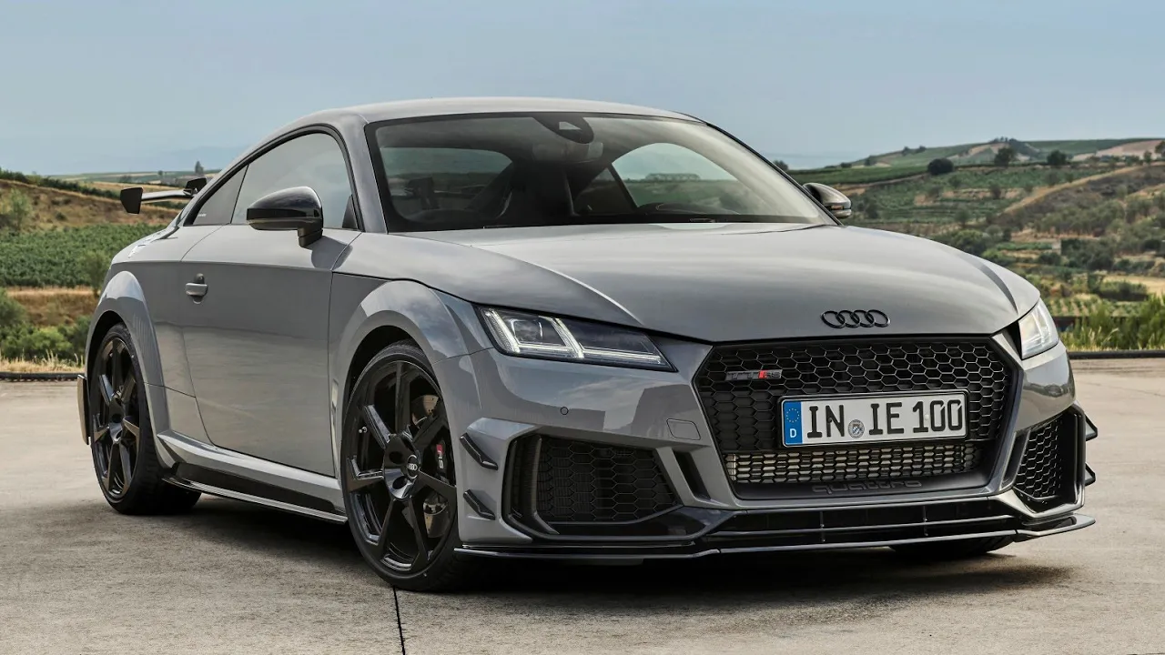 1st Drive Audi TT RS Iconic Edition (Almost Crashed!) 1 of 100 | 4k