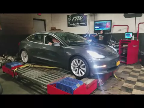 Tesla 3 Hits the Has All the Torque - autoevolution