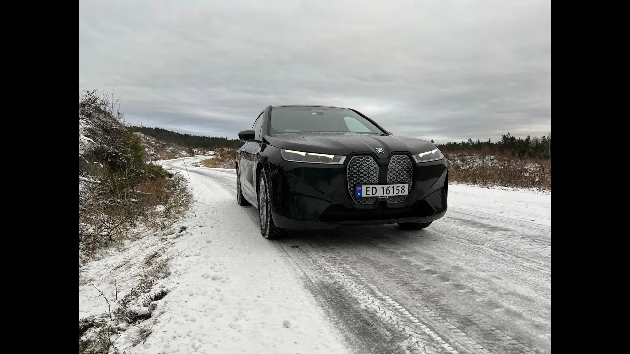 BMW iX xDrive40 - helgetest