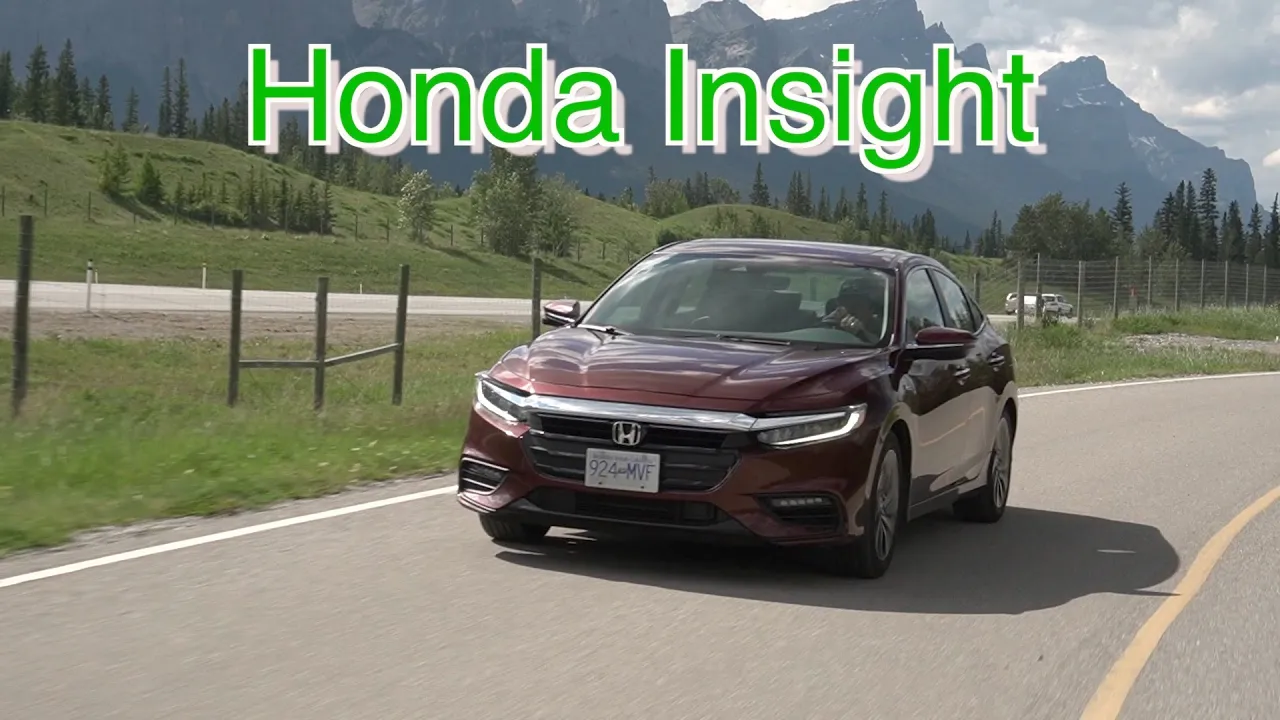 Honda Insight Review // Honda's take on a hybrid
