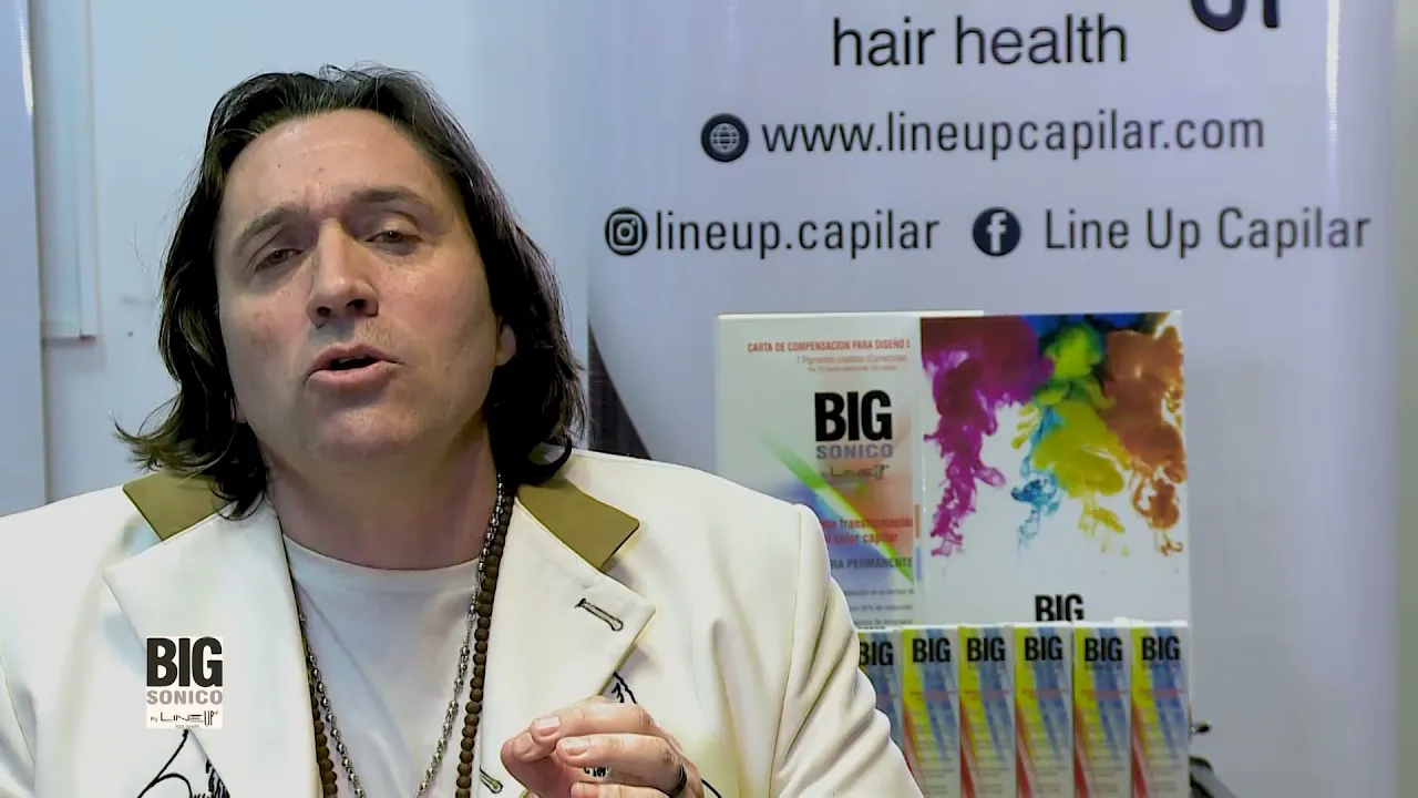 Video de UNIVERSO DEL PEINADOR