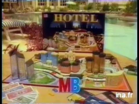 Hotel Board Game - French Commercial (1993)