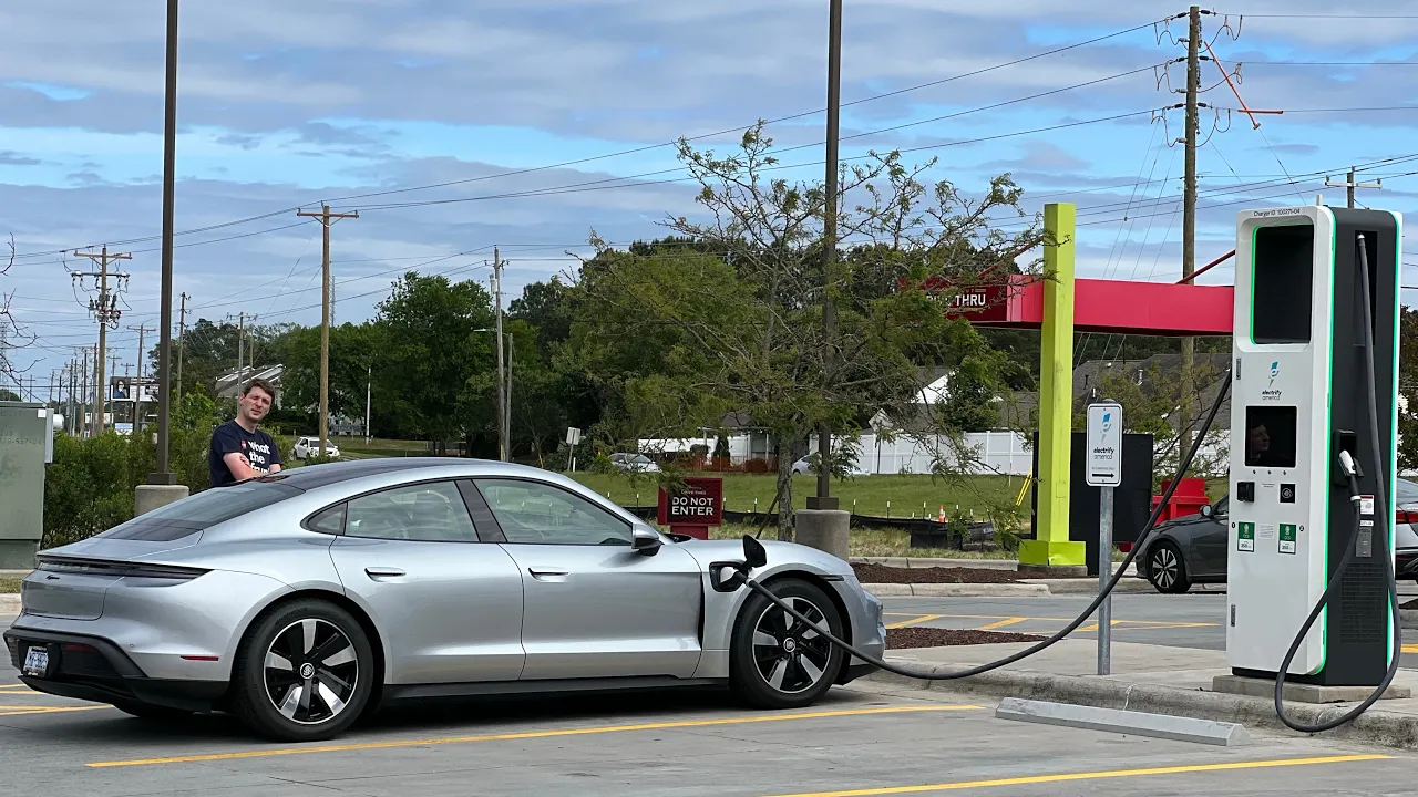 Porsche Taycan Standard Battery (79.2 kWh) RWD 70-MPH Highway Range Test!