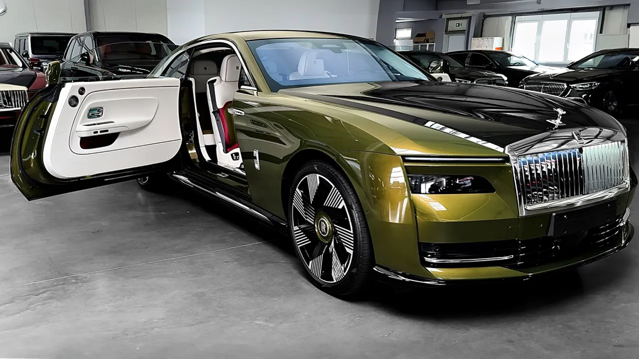 Rolls-Royce SPECTRE (2025) - The Exceptional Ultra-Luxury Super Coupe!