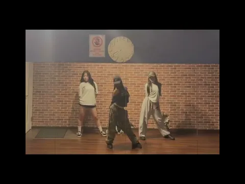 TikToker JK ミニスカ 巨乳 094