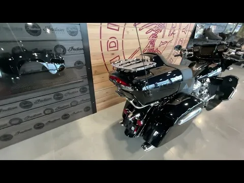2024 Indian Motorcycle Roadmaster Limited Thumbnail alt