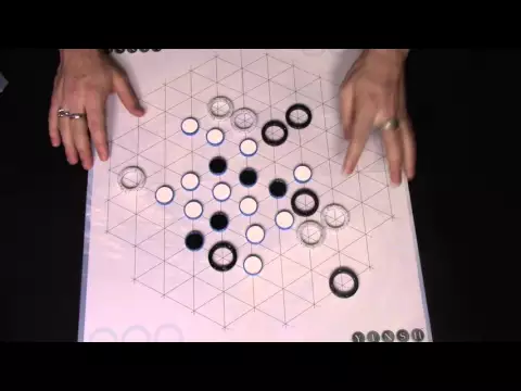 Yinsh - A Dice Cup 'how to play' video by Steve Raine