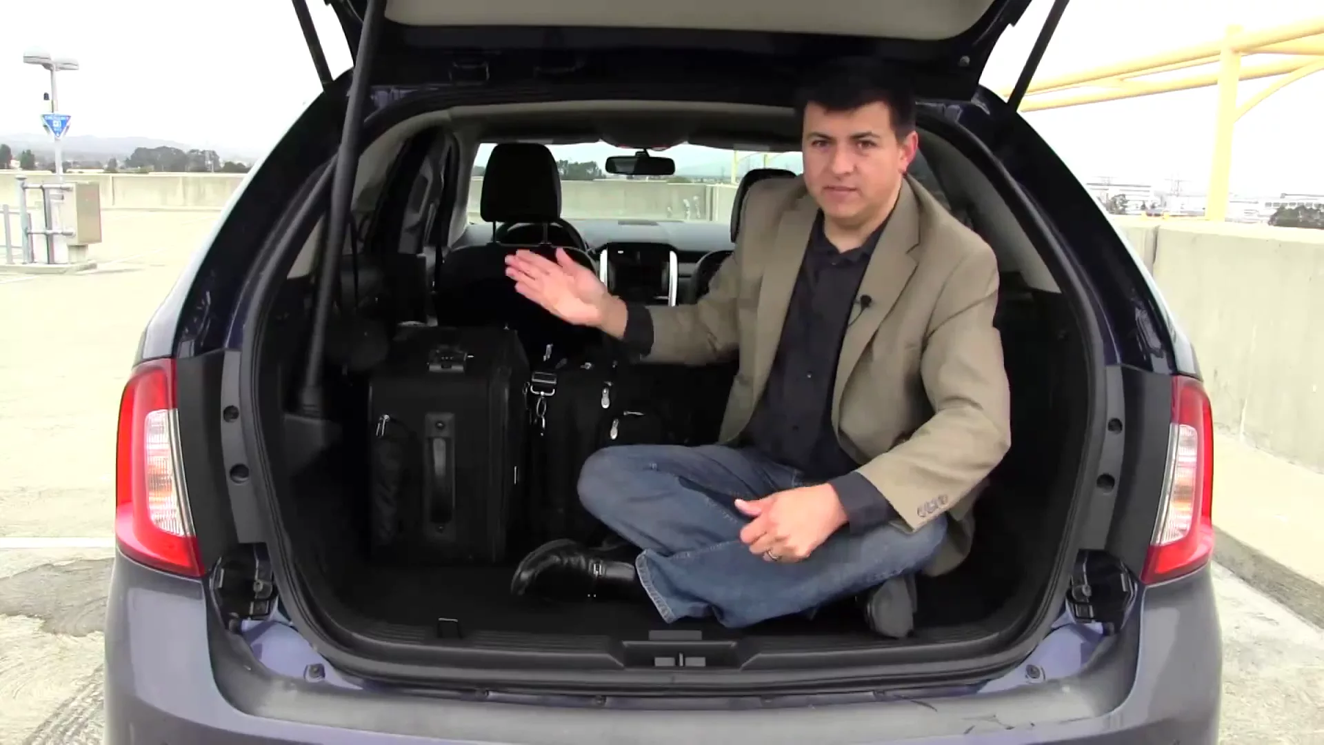 Quick Clips: 2012 Ford Edge Limited Review - 2.0L Ecoboost model
