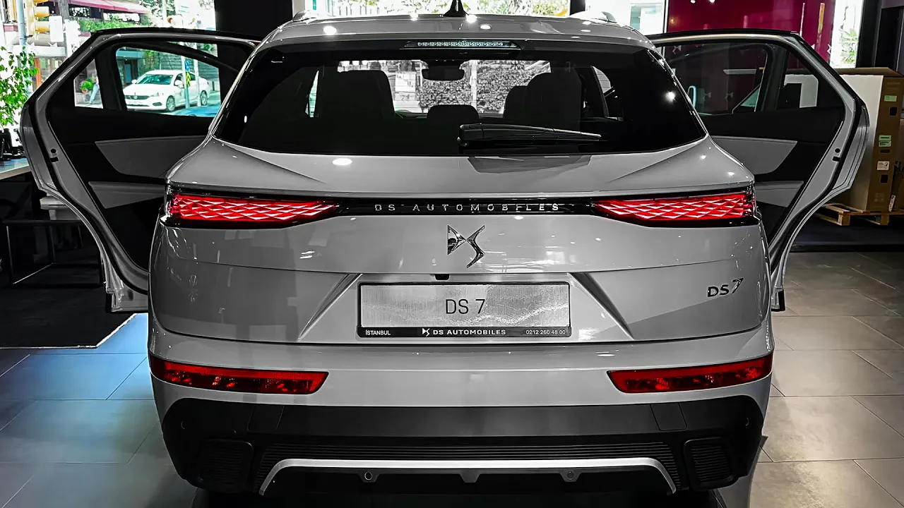2024 DS 7 - interior and Exterior Features