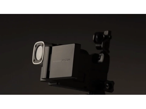 Miniature de la vidéo du produit pour Enregistreur vidéo portable Zoom Q4 avec écran LCD