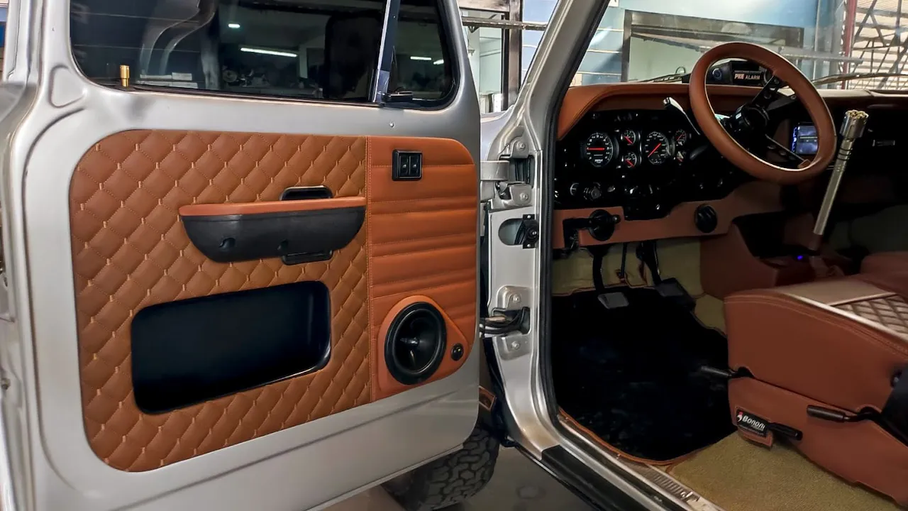 Vídeo de Bononi Acessórios | Estofaria, Peças e Iluminação para Caminhões